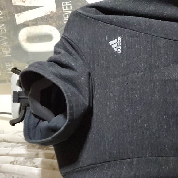 ADIDAS Top - Picture 4 of 5